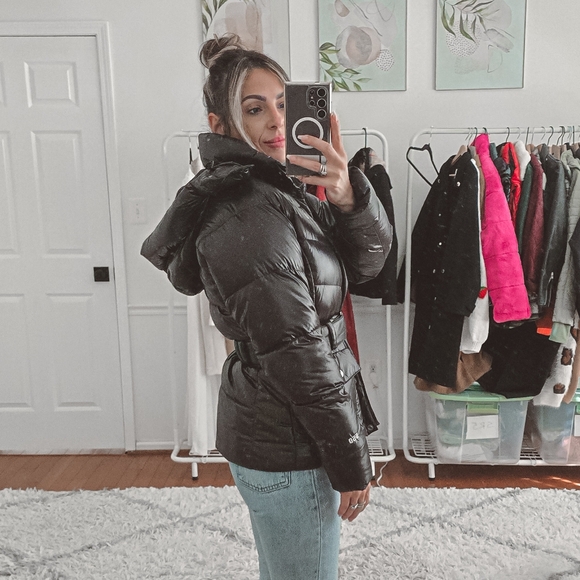 The North Face black Menlo belted puffer down jacket size S - Picture 5 of 15